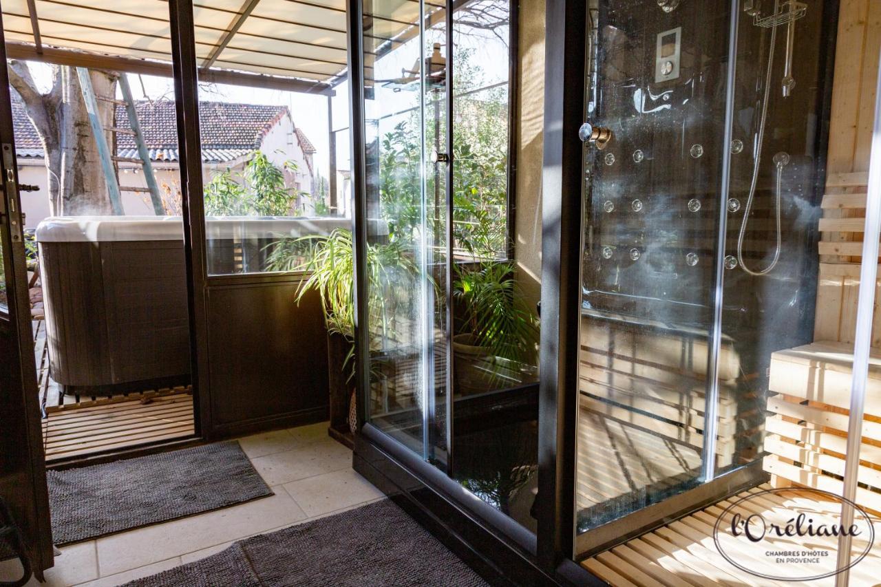 Bed & Breakfast D'hotes L'oreliane En Provence Only Adult