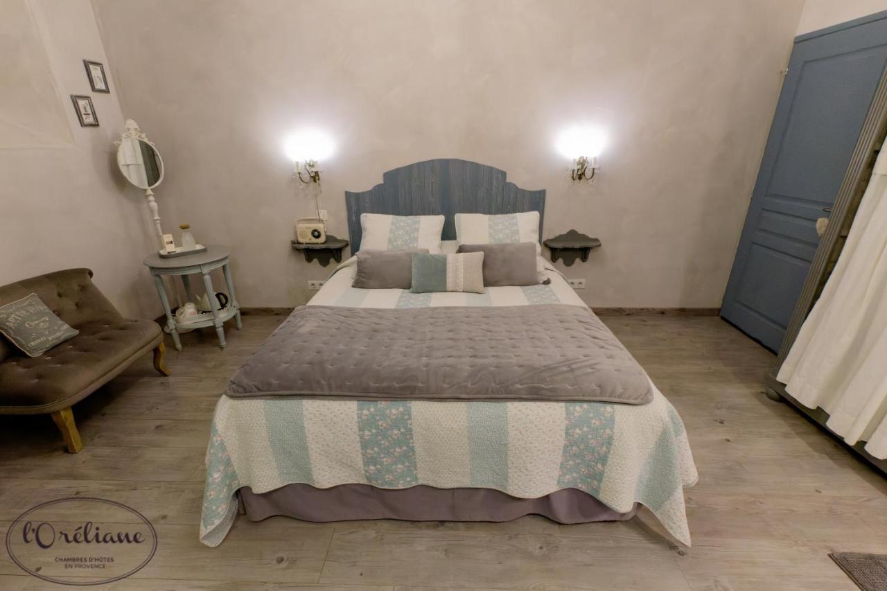 Bed & Breakfast D'hotes L'oreliane En Provence Only Adult 3*