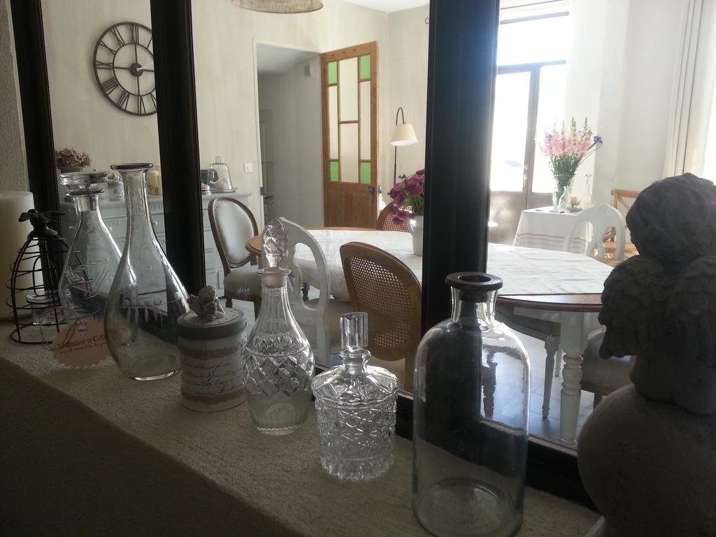 D'hotes L'oreliane En Provence Only Adult Bed & Breakfast 3*
