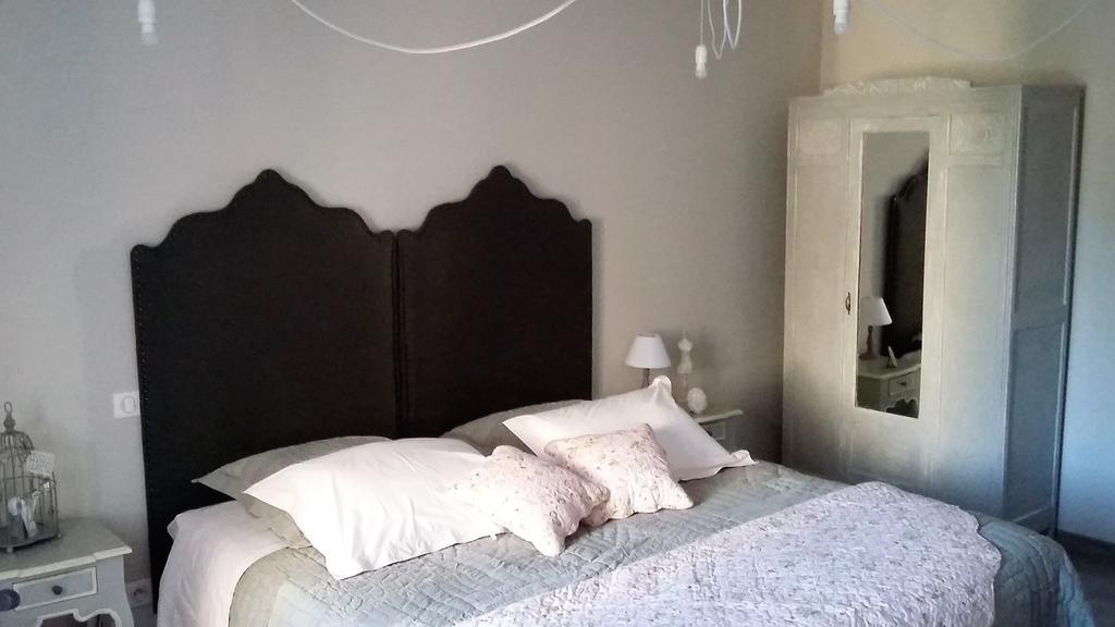 D'hotes L'oreliane En Provence Only Adult